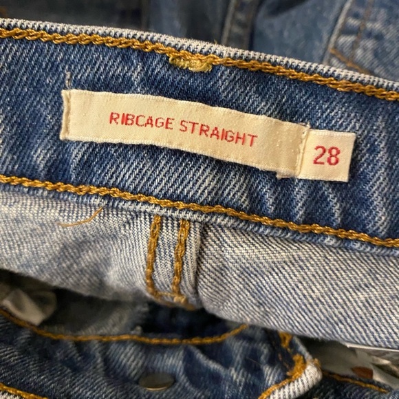 Levi’s Ribcage Straight Jeans size 28 - Picture 7 of 8